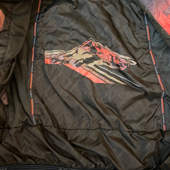 Men’s Columbia winter jacket size large - Picture 5 of 8